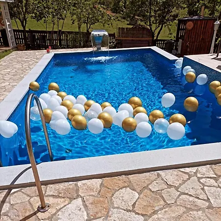 Petrovic Apartment Rudnik