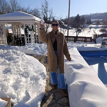 Petrovic Apartment *